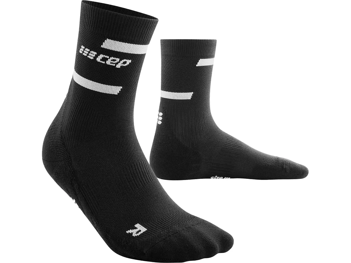 The-Run-mid-cut-4.0-black-3_1800x1800-copy
