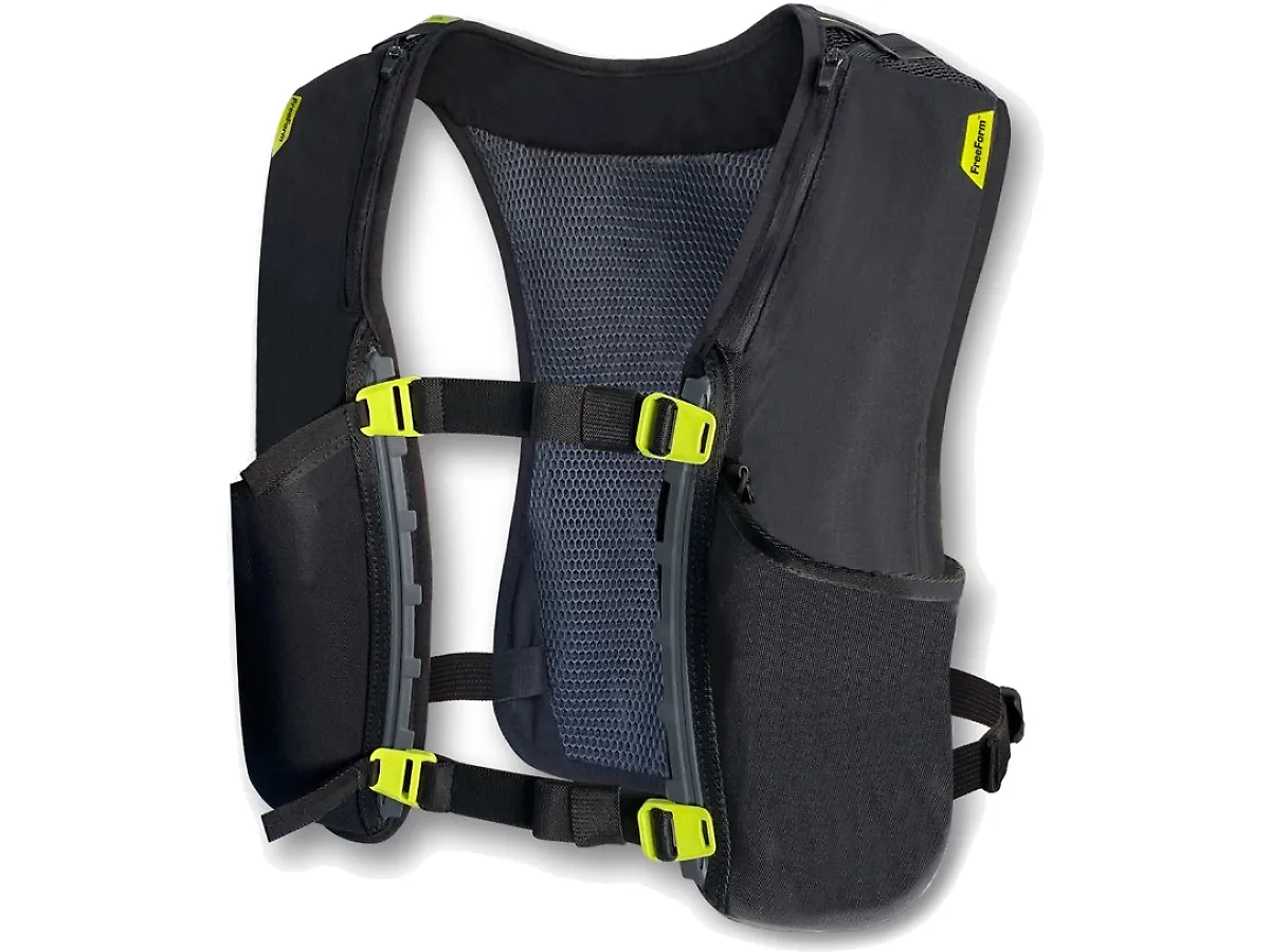 amphipod-freeform-vest-6110